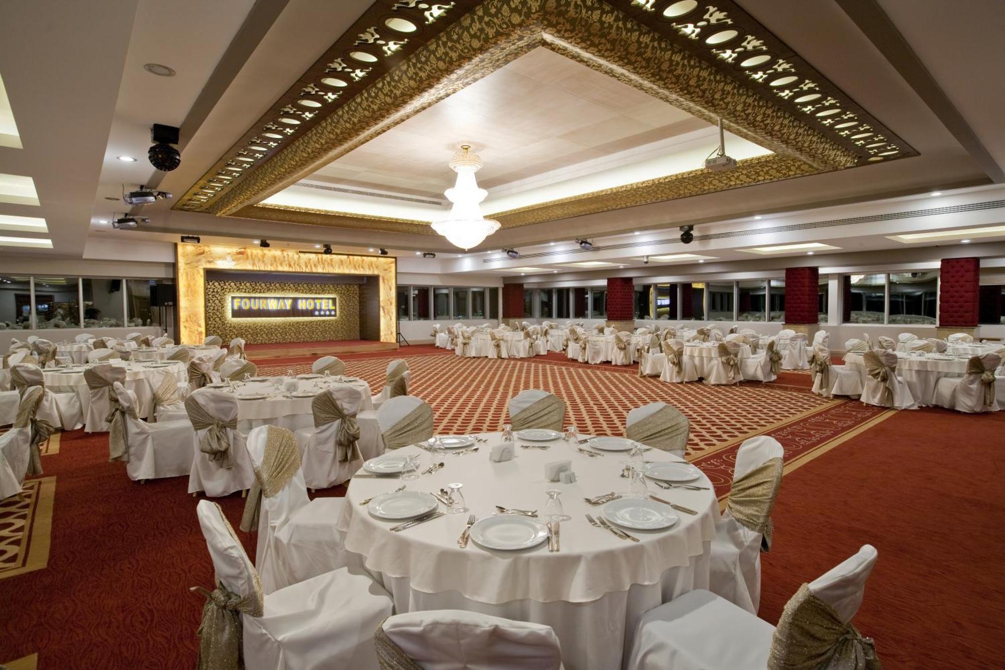 Fourway Hotel&Spa Dortyol Exterior photo