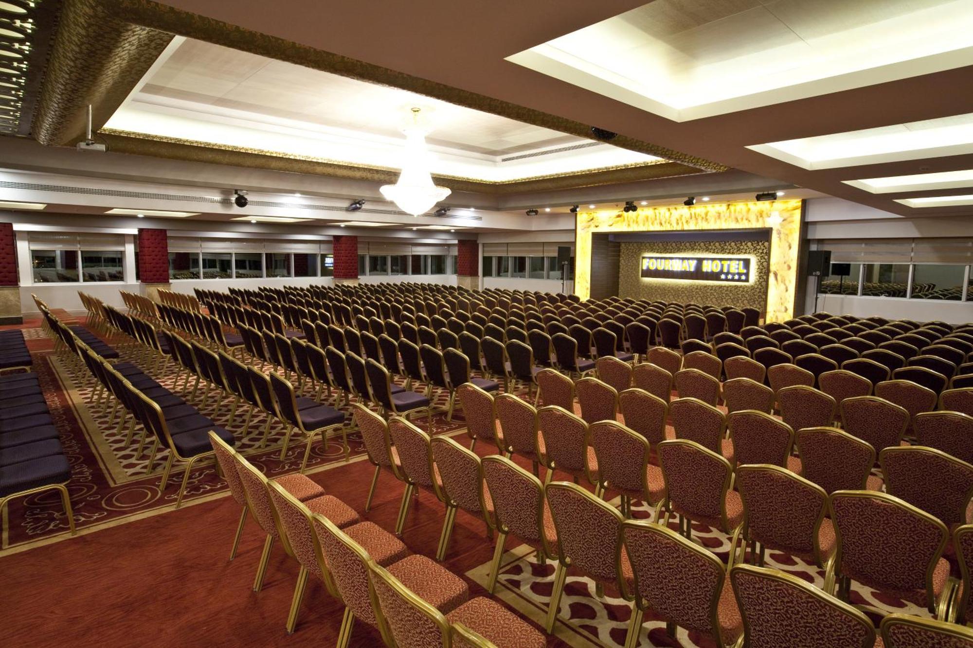 Fourway Hotel&Spa Dortyol Exterior photo