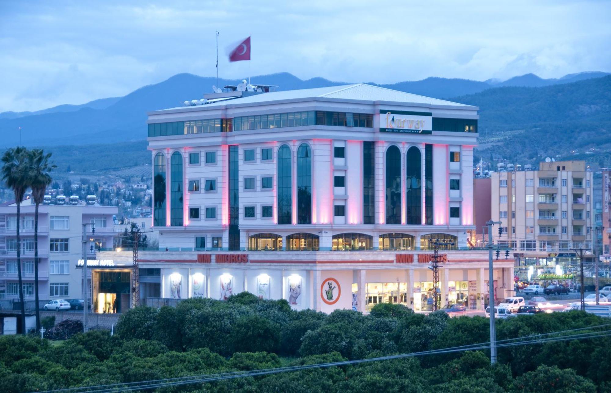 Fourway Hotel&Spa Dortyol Exterior photo